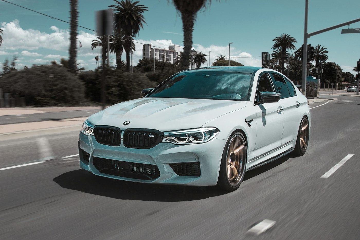 BMW M5 2022